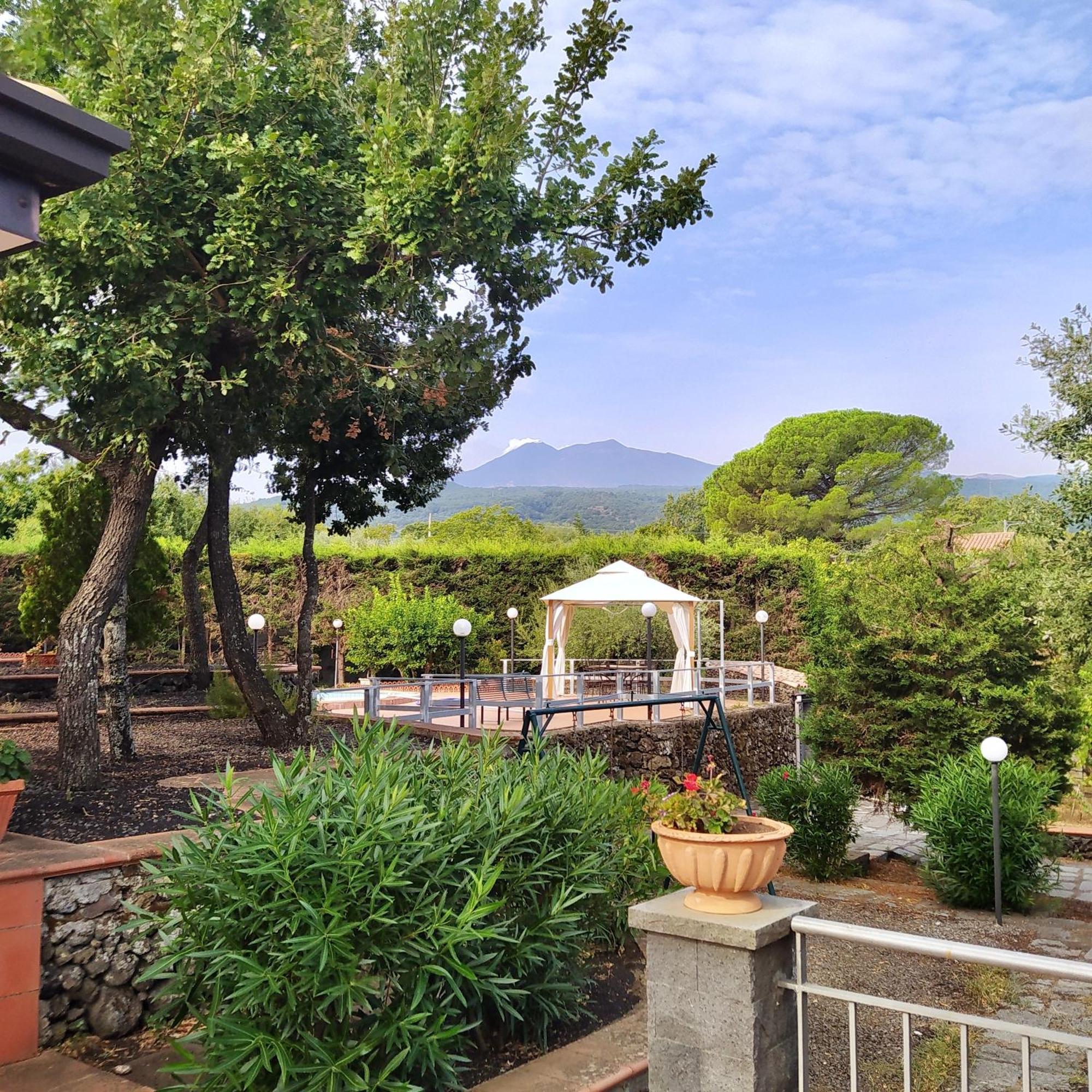 Villa Melany Casa Vacanza ピエディモンテ・エトネーオ エクステリア 写真